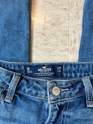 Hollister Jeans Low-Rise thumbnail 2