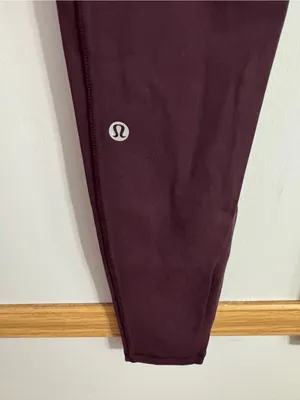 lululemon athletica Side-Pocket Leggings in Plum Purple Size 6 thumbnail 7