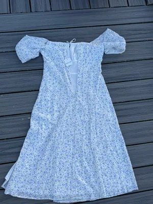 FORE blue floral boutique midi dress Size L thumbnail 4