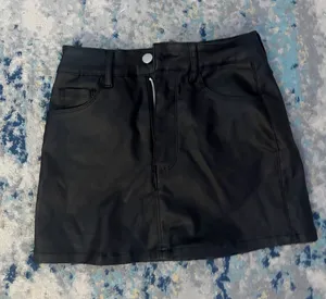 black leather skirt Size XS thumbnail 1