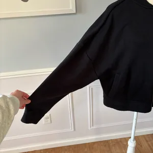 Nike NSW Rally Jacket Varsity Air Cropped Black Sz XL Athleisure Athlete Gym thumbnail 5