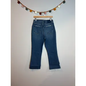 Abercrombie & Fitch Ultra High Rise Kick Flare jeans thumbnail 2