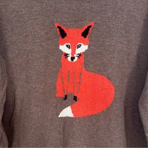 Old Navy Vintage Fox Sweater Size Large Crew Neck thumbnail 2