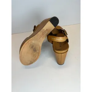 Naked Feet Bardi Platform Wedge Sandals Womens 7.5M Tan Leather T-Strap Summer thumbnail 5