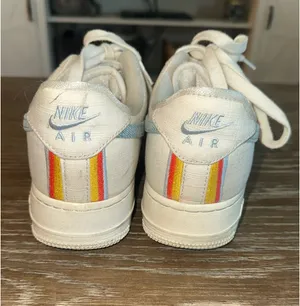 Nike Air Force 1 thumbnail 4