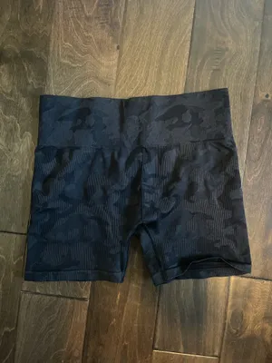 Gymshark Adapt Camp Seamless Shorts thumbnail 2