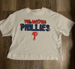 ‘47 NWOT White Philadelphia Phillies Short Sleeve Cropped Tee thumbnail 1