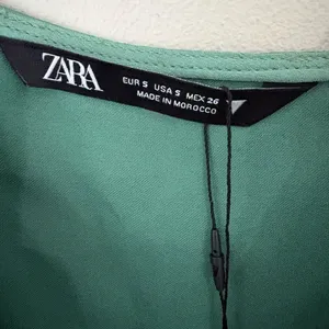 ZARA Satin Tie Front Cami Top Sage Green Size S NWT thumbnail 2