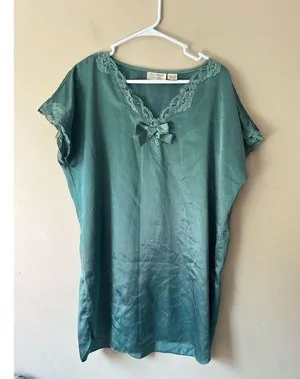 victoria’s secret silk nightgown thumbnail 1