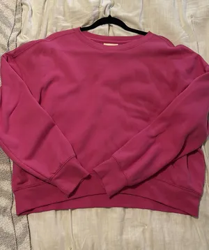 Crew Neck thumbnail 1