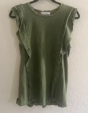 Anthropologie eri + ali ruffle Sleeve Top sz M thumbnail 1