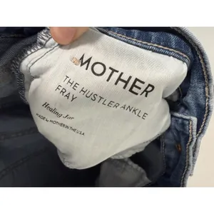 Mother The Hustler Ankle Fray Jeans in Healing Jar Blue Size 30 thumbnail 5