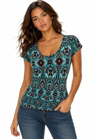 Mudd T-Shirt XS Teal Red Geometric Medallion Scoop Neck Short Sleeve Slim Fit thumbnail 1
