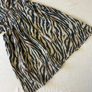 Speed Limit MPH Animal Print Smocked‎ Mini Dress Womens Small Puff Sleeve thumbnail 4