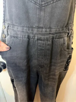 Love Tree Denim Overalls Size M Dark Wash Distressed Black Gray Overalls thumbnail 12