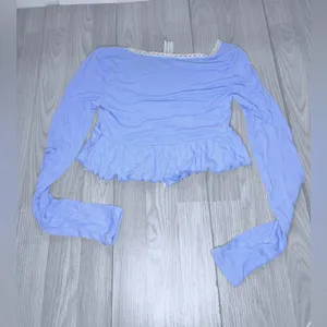 URBAN OUTFITTERS Women’s Long Sleeve Lace Trim Babydoll Top thumbnail 3