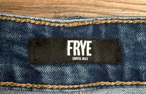 Woman’s FRYE jeans thumbnail 3