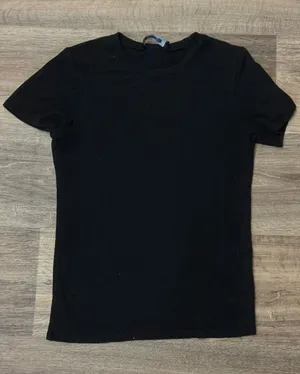 Reformation Black Stretch Baby Tee Shirt Women’s Small thumbnail 1
