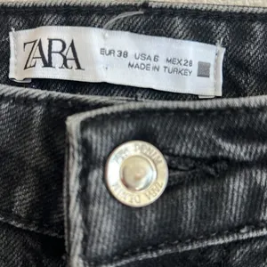 Zara Black Washed Denim Button Fly Straight Denim USA 6 thumbnail 4
