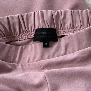 Mosaic & Co Dusty Pink Wide Leg Palazzo Pants Ruffle Pocket Flowy Trousers Size M thumbnail 4