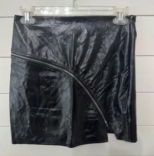 Shein faux leather mini skirt thumbnail 1