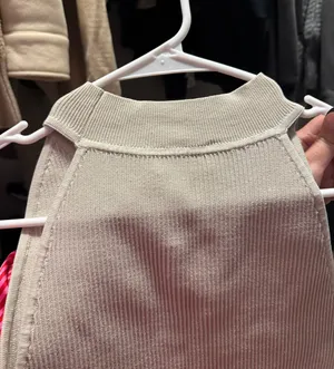 Aritzia Babaton Crop Top thumbnail 4