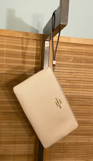 Coach Large Corner Zip Wrislet Wallet Chalk 3888 clutch wristlet thumbnail 1