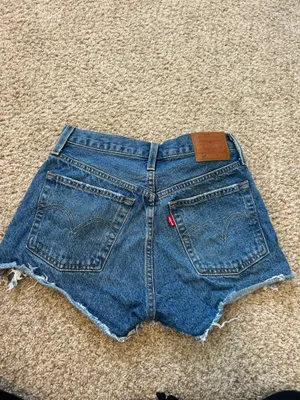 Levi’s Jean Shorts 501 thumbnail 2