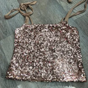 NWT Free People Sequin Crop Top Hey Girl Camisole Rose Gold size XS thumbnail 1
