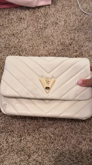 Valentino white purse thumbnail 2