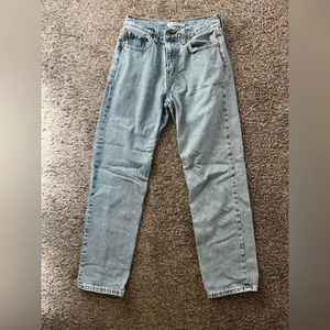 Mid wash denim Levi’s low pros straight jeans thumbnail 3