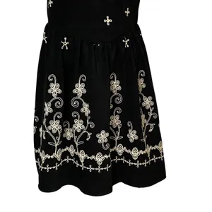Cider Black White Floral Embroidered Mini Dress V-Neck Spaghetti Strap Medium thumbnail 5