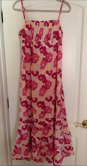 Flowy Floral Maxi Dress in Pink and Cream thumbnail 1