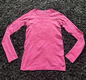 Lululemon Long Sleeve thumbnail 1