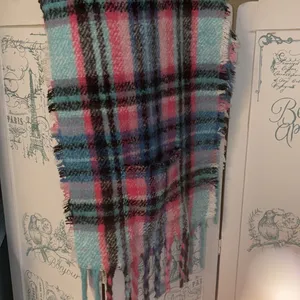 Betsey Johnson fuchsia turquoise black plaid blanket scarf NWOT thumbnail 3