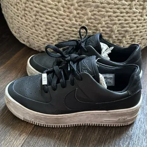 Nike Air Force 1 Sage Low 'Black' thumbnail 3
