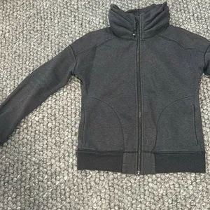 Lululemon Gray Zip Up Scuba Define Sweatshirt No Hood Size 6 thumbnail 5