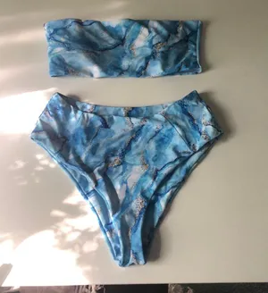 Bikini Set thumbnail 1