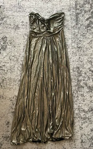 Gold lamé strapless gown Size 10 thumbnail 4