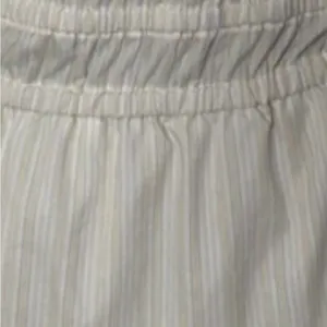 Melloday Elegant butter yellow flowy dress thumbnail 3