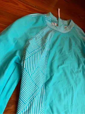 Mott50 Women’s Long Sleeve Aqua Rash Guard Top thumbnail 2