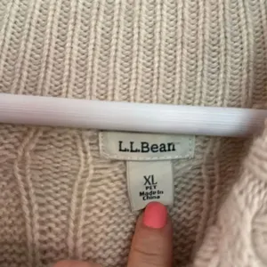 L.L. Bean wool ivory cableknit turtleneck sweater xl petite thumbnail 4