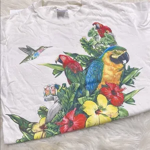 Hanes Wild Adventures Blue and Red Bird Print Shirt size medium Valdosta Georgia thumbnail 2