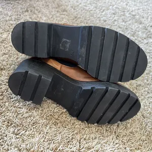 Anthropologie Stompy Chelsea Ankle Pull On Brown‎ Leather Boots Size 37/US6.5-7 thumbnail 9
