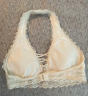 Gilly Hicks White Lace Halter Bralette thumbnail 2