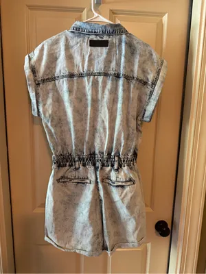 Blank NYC Light Blue Acid Wash Denim Romper Shorts thumbnail 3