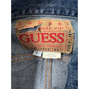 Vintage Y2K Guess Dark Wash Jean Jacket thumbnail 5