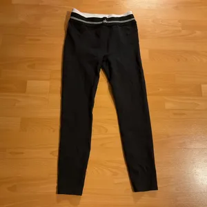 Alo Yoga Airbrush High-Waist 7/8 Better Together Legging Black/White M thumbnail 2