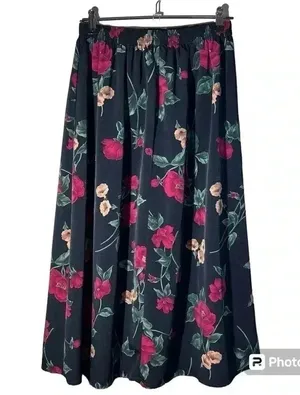 JOANNA black A line floral printed skirt pull on elastics waist size medium thumbnail 2
