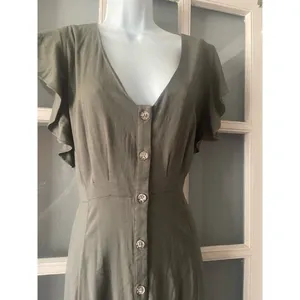 GB Gianni Bini Olive Green Dress thumbnail 10